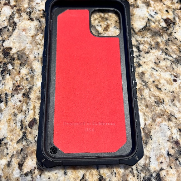 Element Black Ops Elite iPhone 11 Pro case. - Picture 3 of 7